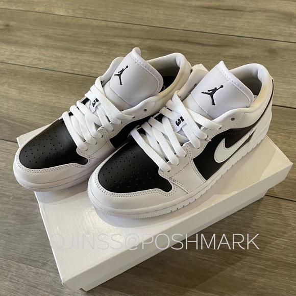 Air Jordan 1 Low women’s Panda - Picture 6 of 9